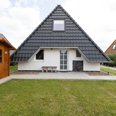 Casa de Férias Mellumplate 33 *